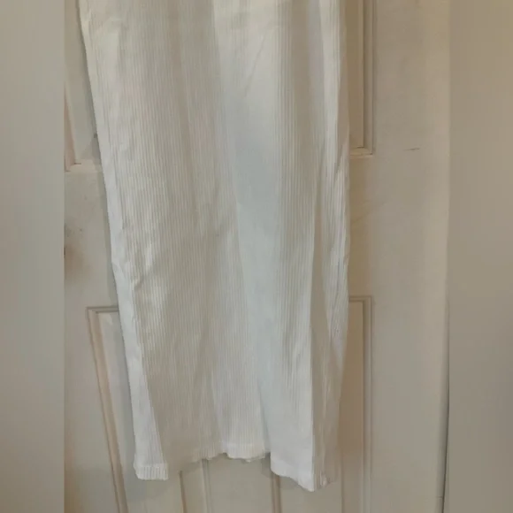 Aware by Vero Moda Ribbed Knit Fitted White Dress, Sleeveless, Round Neck, Sz M - Picture 8 of 13